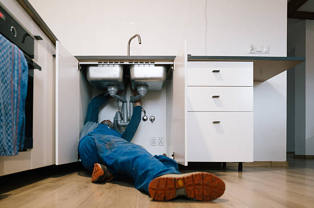 Professional Leak Detection technician working in Parker, TX